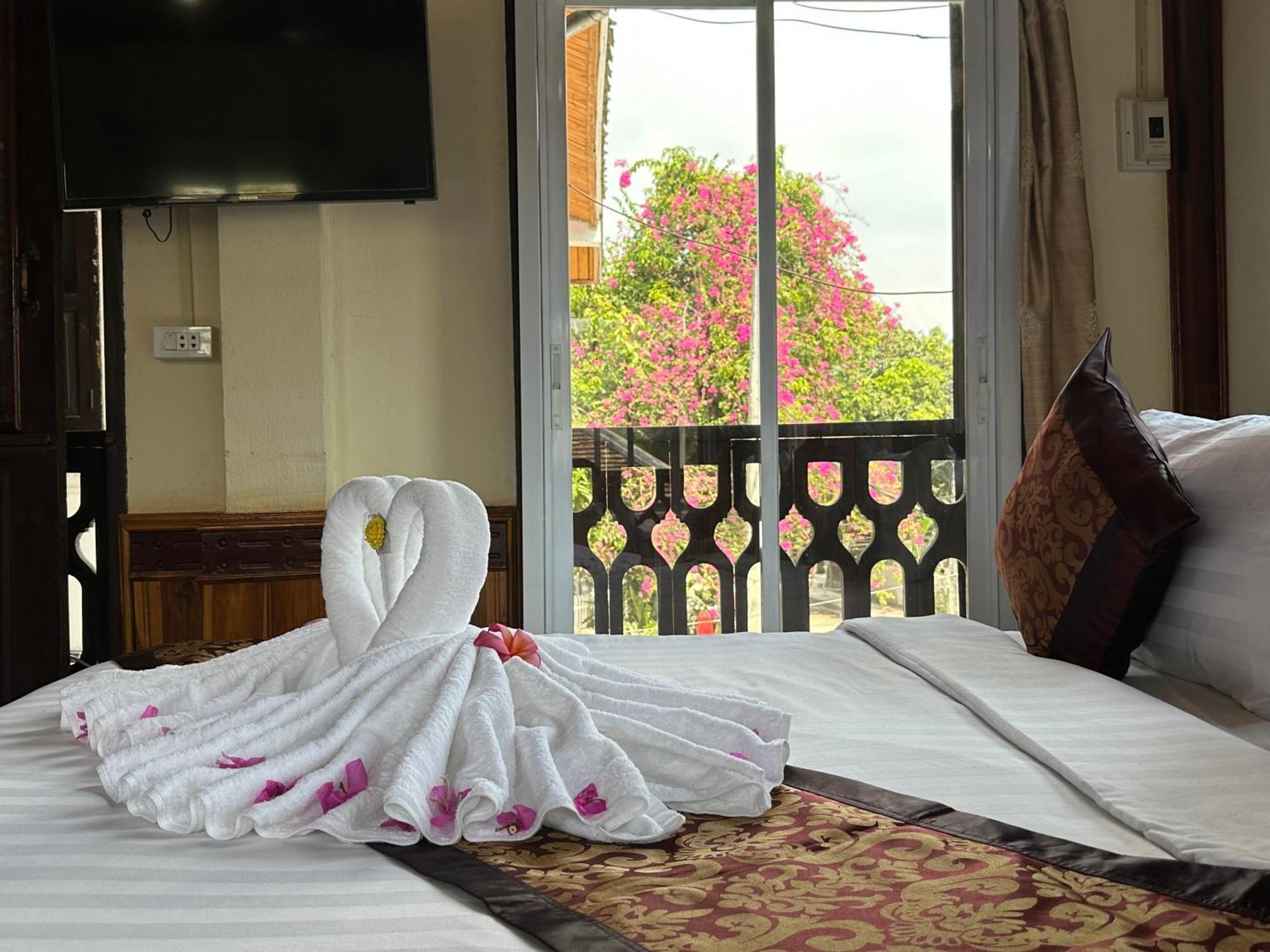 Villa Thida Mekong Riverside Луанг Прабанг Екстериор снимка