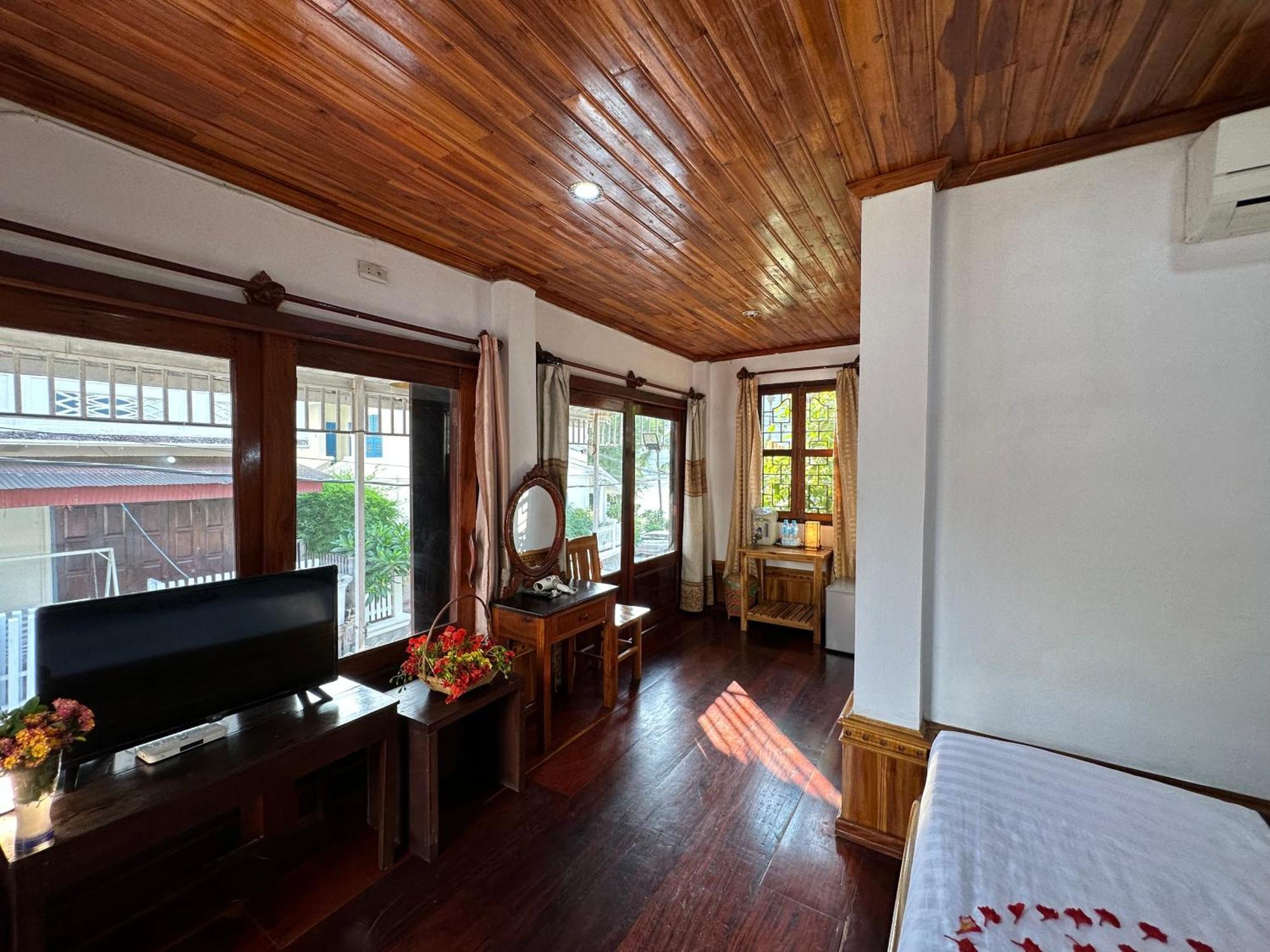 Villa Thida Mekong Riverside Луанг Прабанг Екстериор снимка
