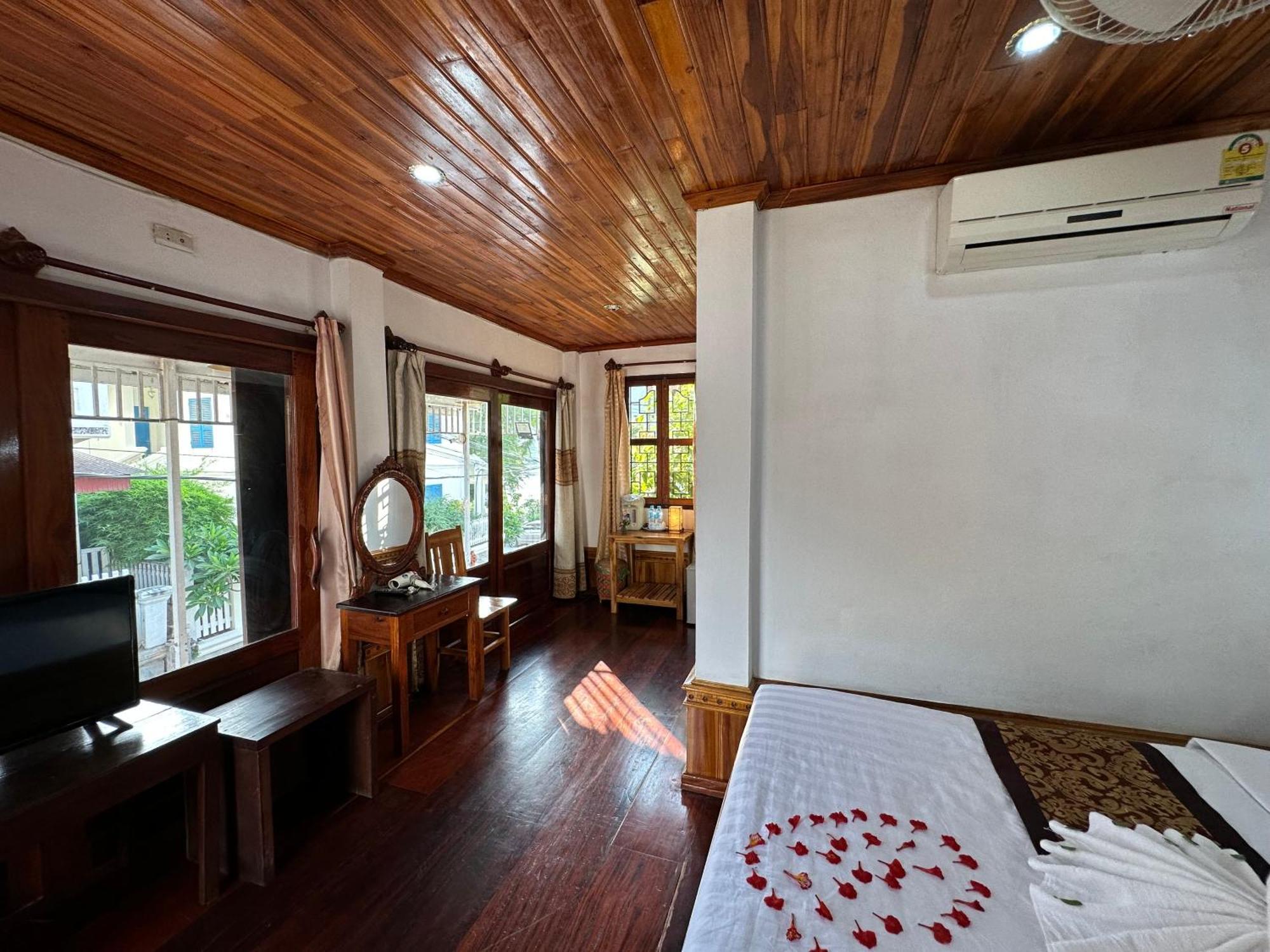 Villa Thida Mekong Riverside Луанг Прабанг Екстериор снимка